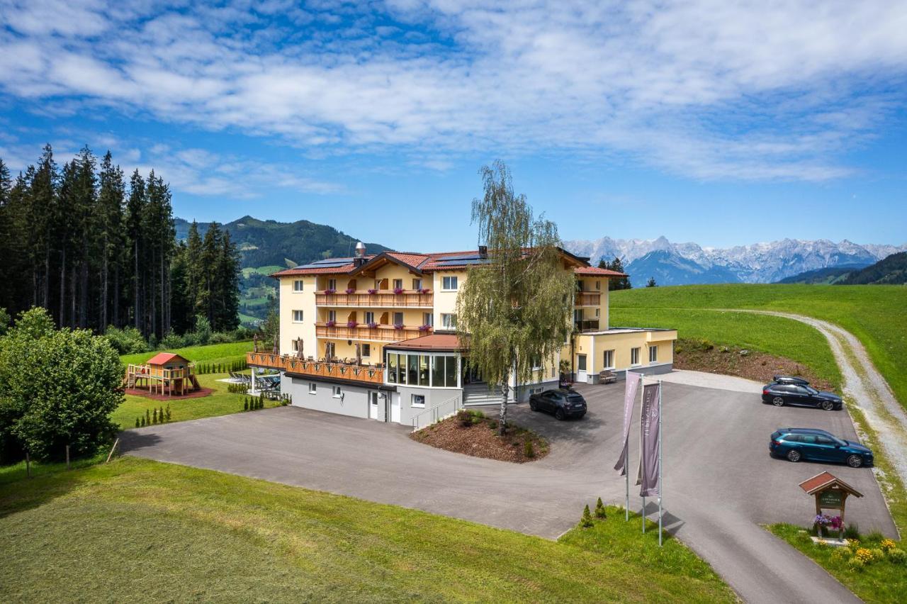 Hotel Der Alpenblick St. Johann im Pongau Exterior foto